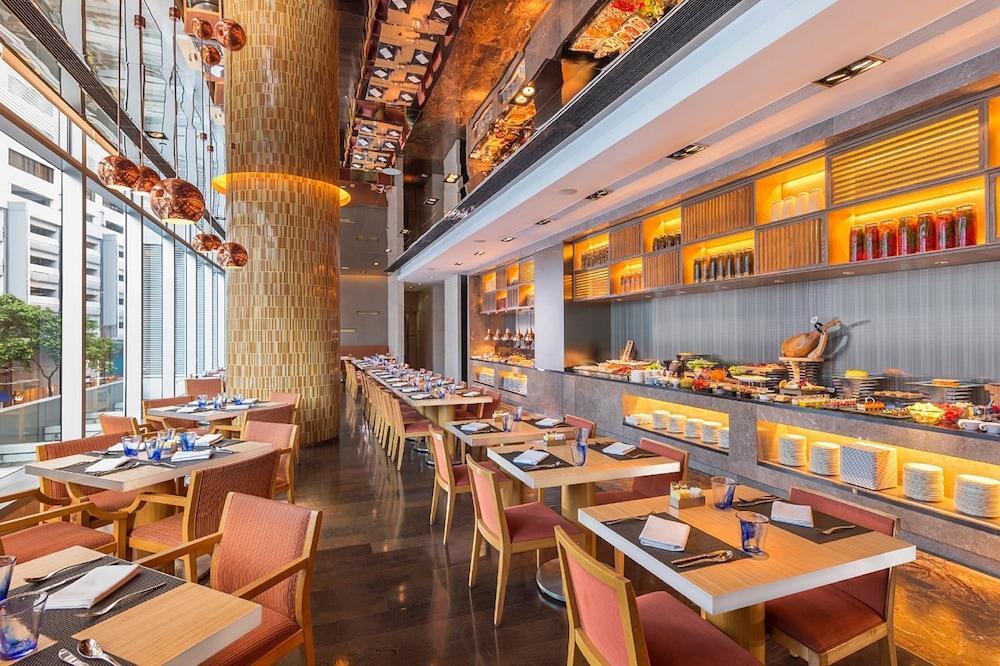Hotel Crowne Plaza Hong Kong Causeway Bay By Ihg Exterior foto