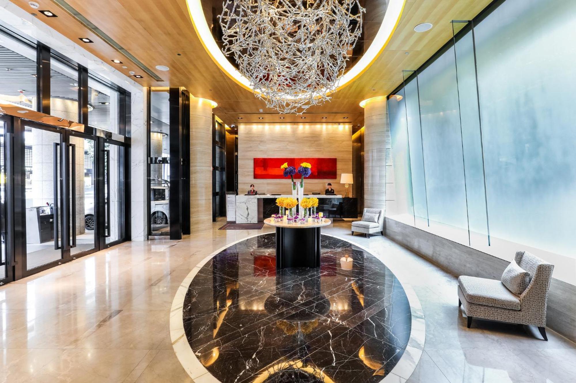 Hotel Crowne Plaza Hong Kong Causeway Bay By Ihg Exterior foto